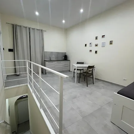 Effebi 4* Neapel